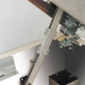 36B963EF 4F2E 4708 8048FFD9D1F06E9A